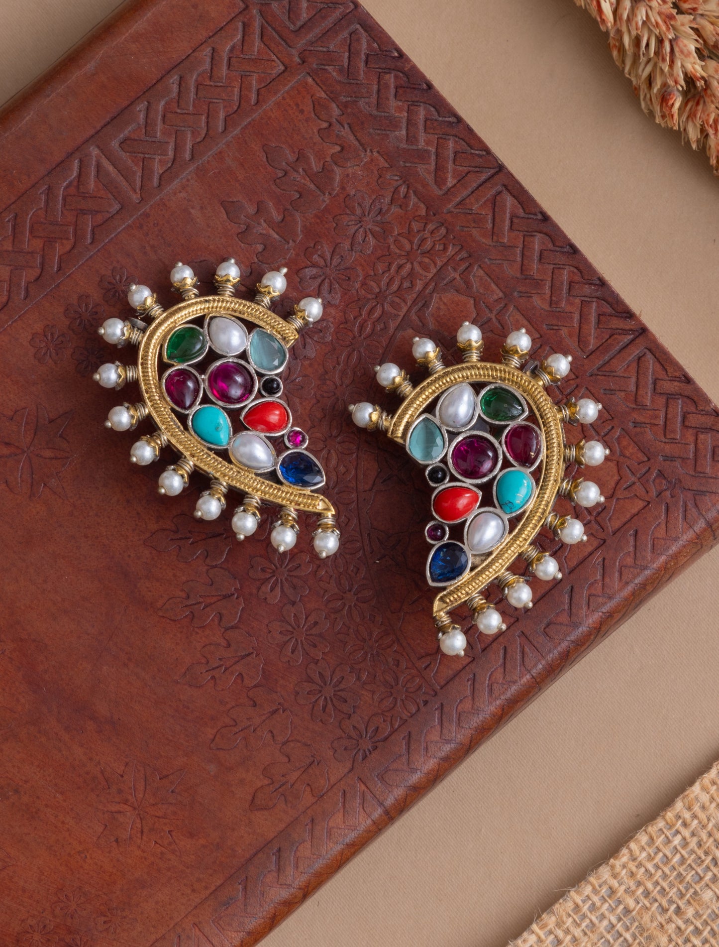 Champa gold earcuff
