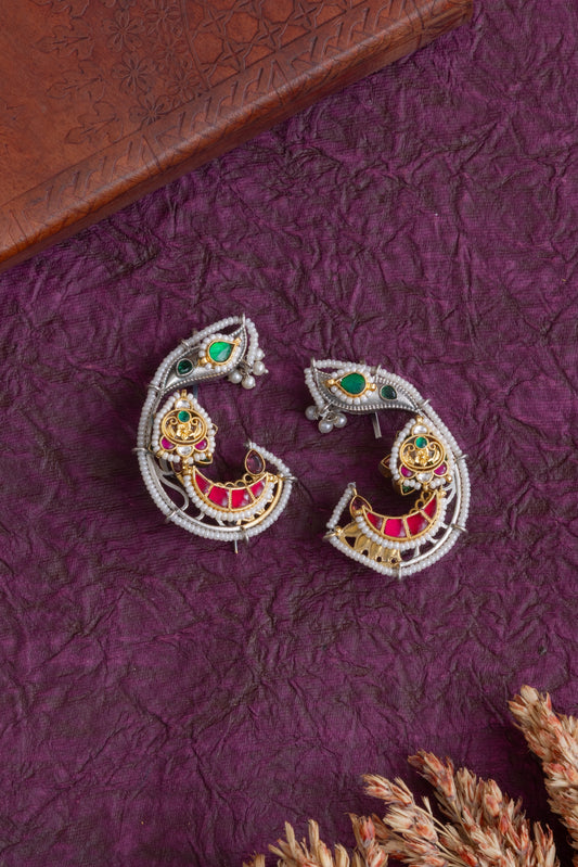 Apsara Kundan Earcuff