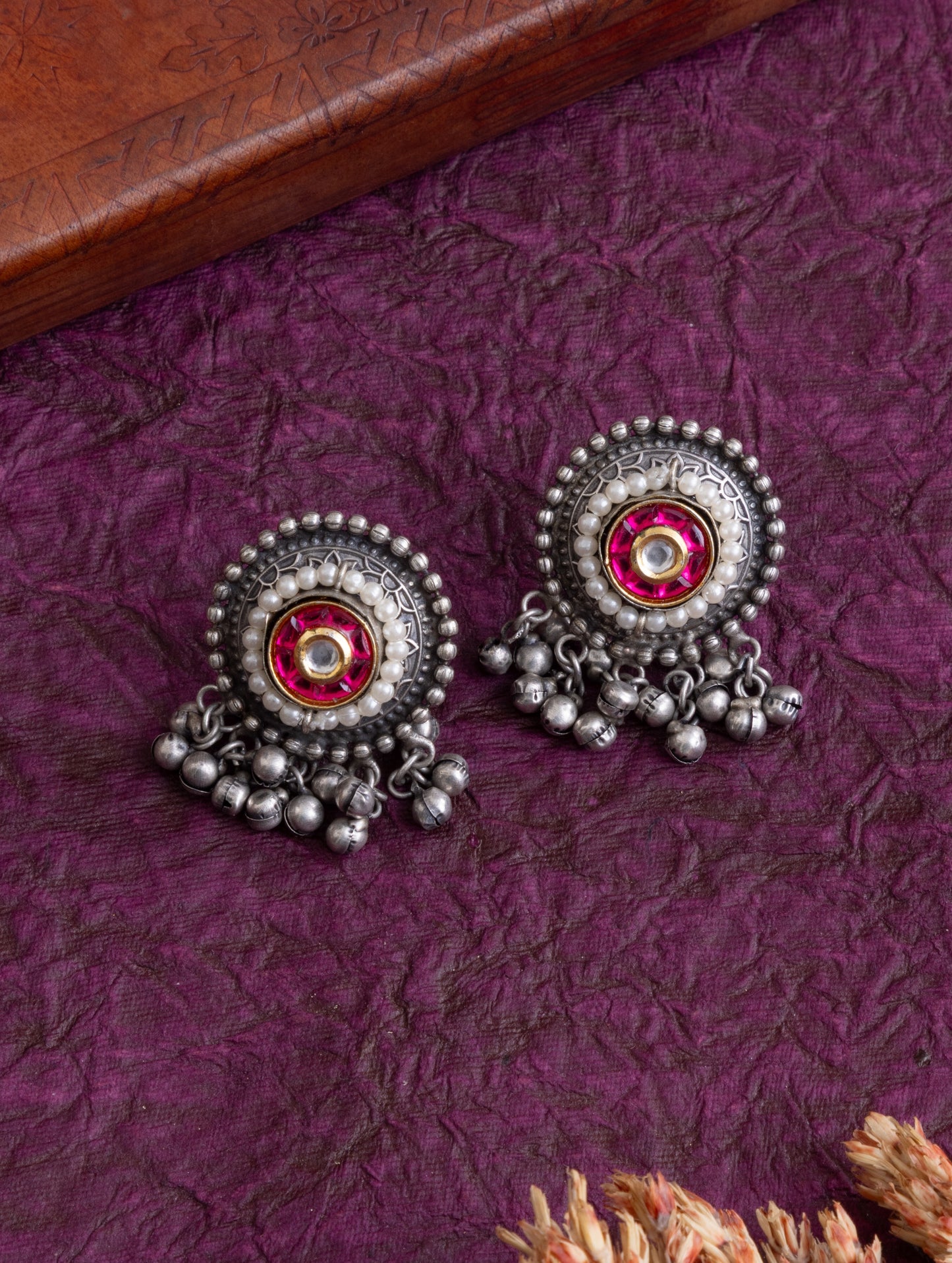 Silver ghunghroo studs