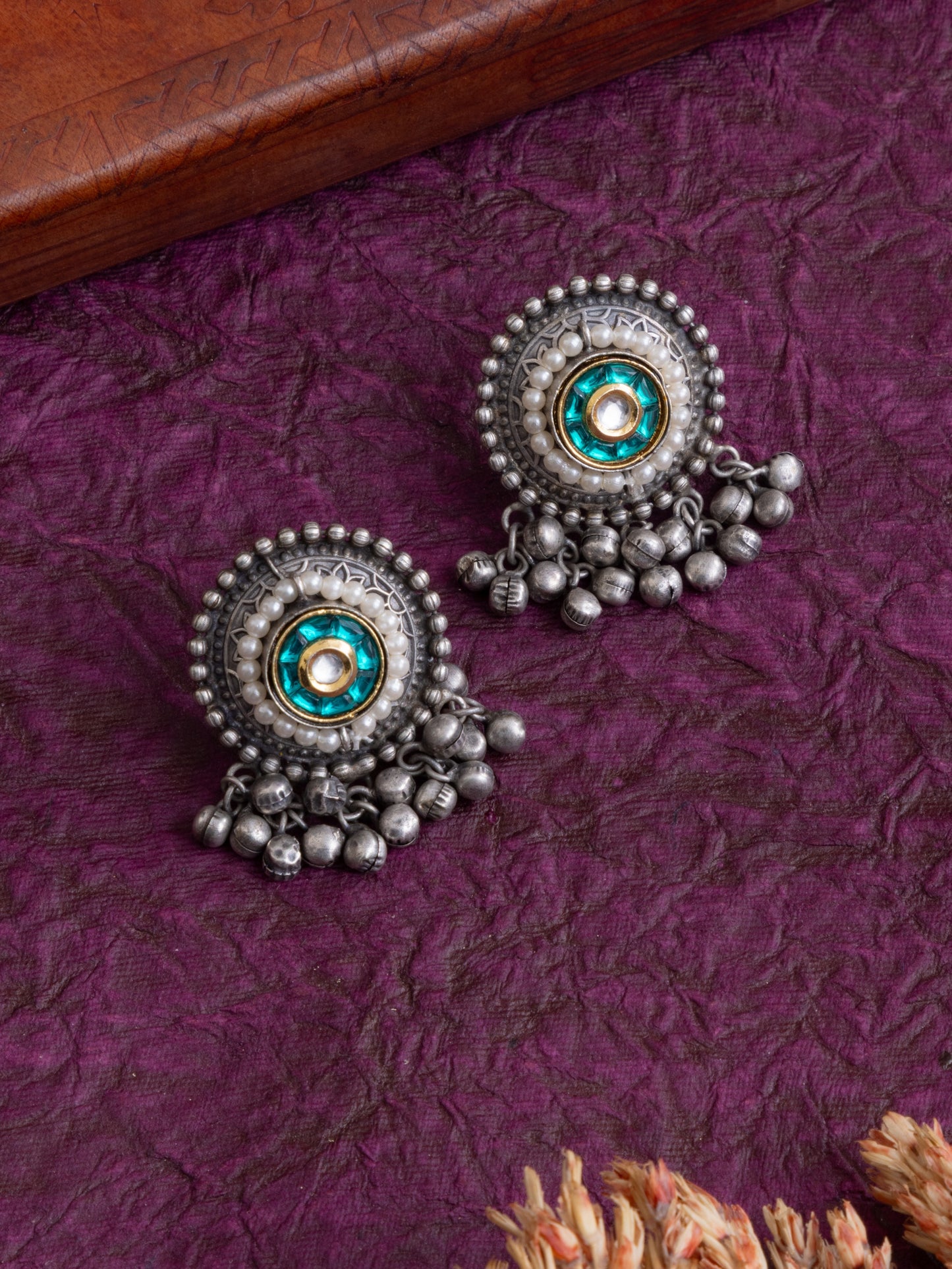 Silver ghunghroo studs