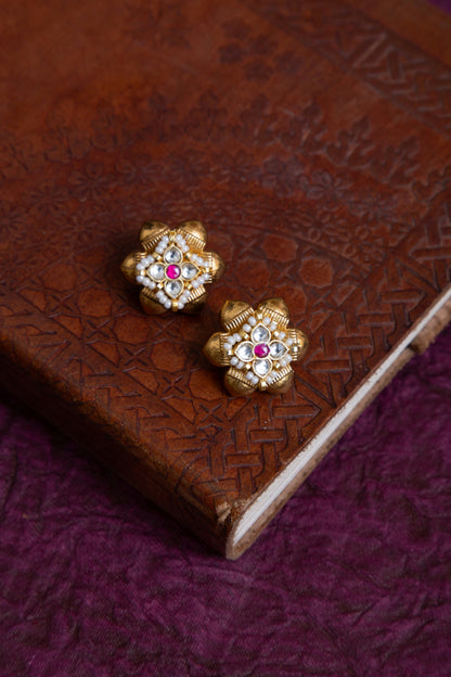 Diya gold kundan hasli
