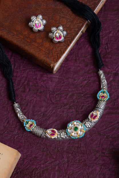 Bhavi silver pachi kundan hasli