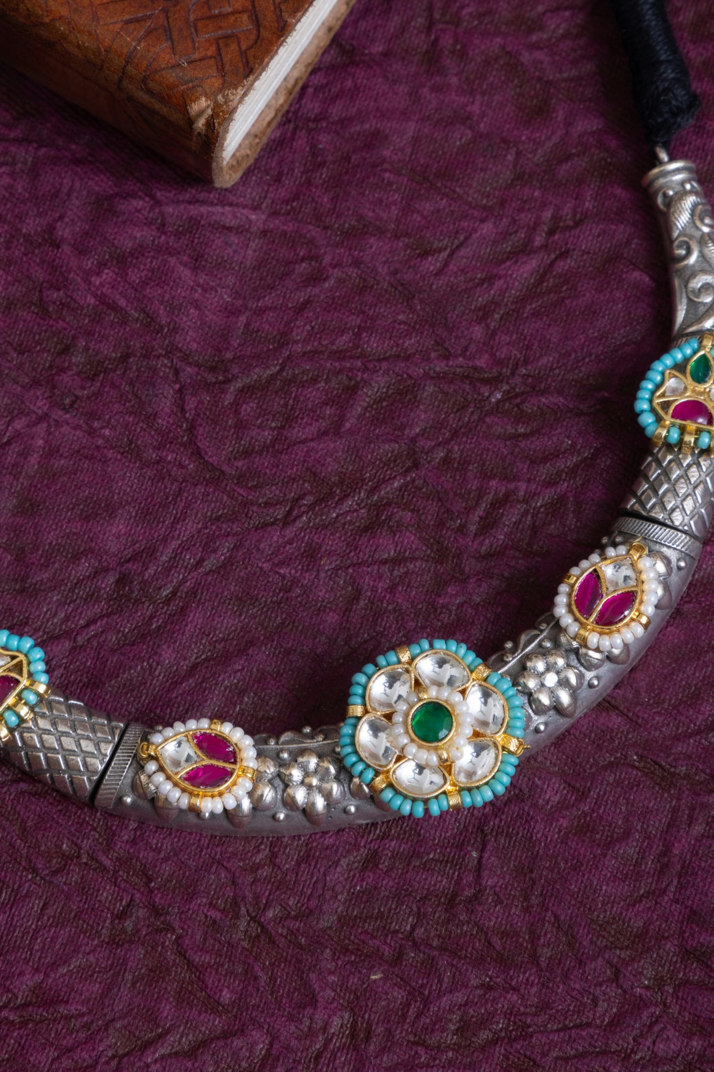 Bhavi silver pachi kundan hasli