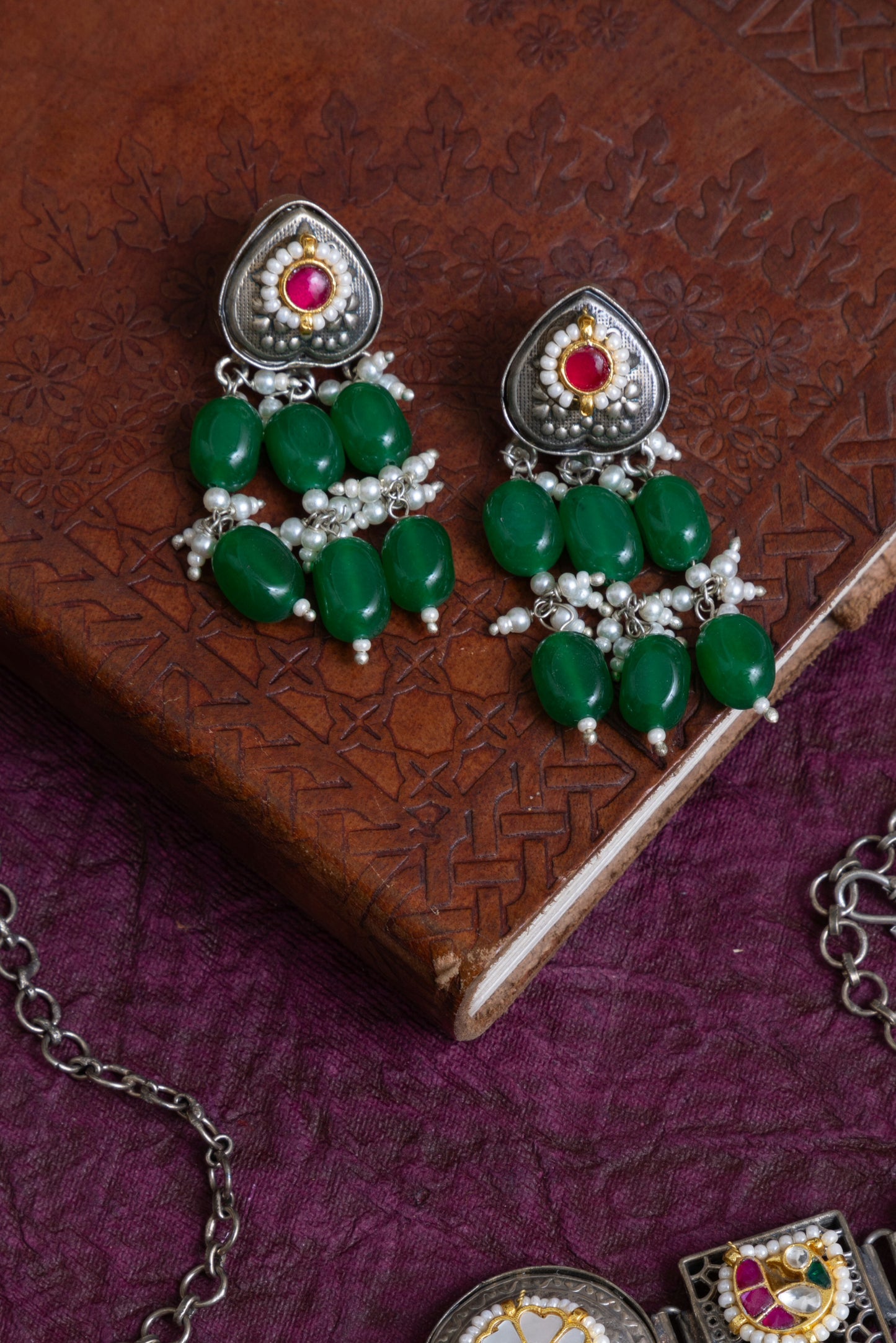 Kala pachi kundan pearl choker with earrings