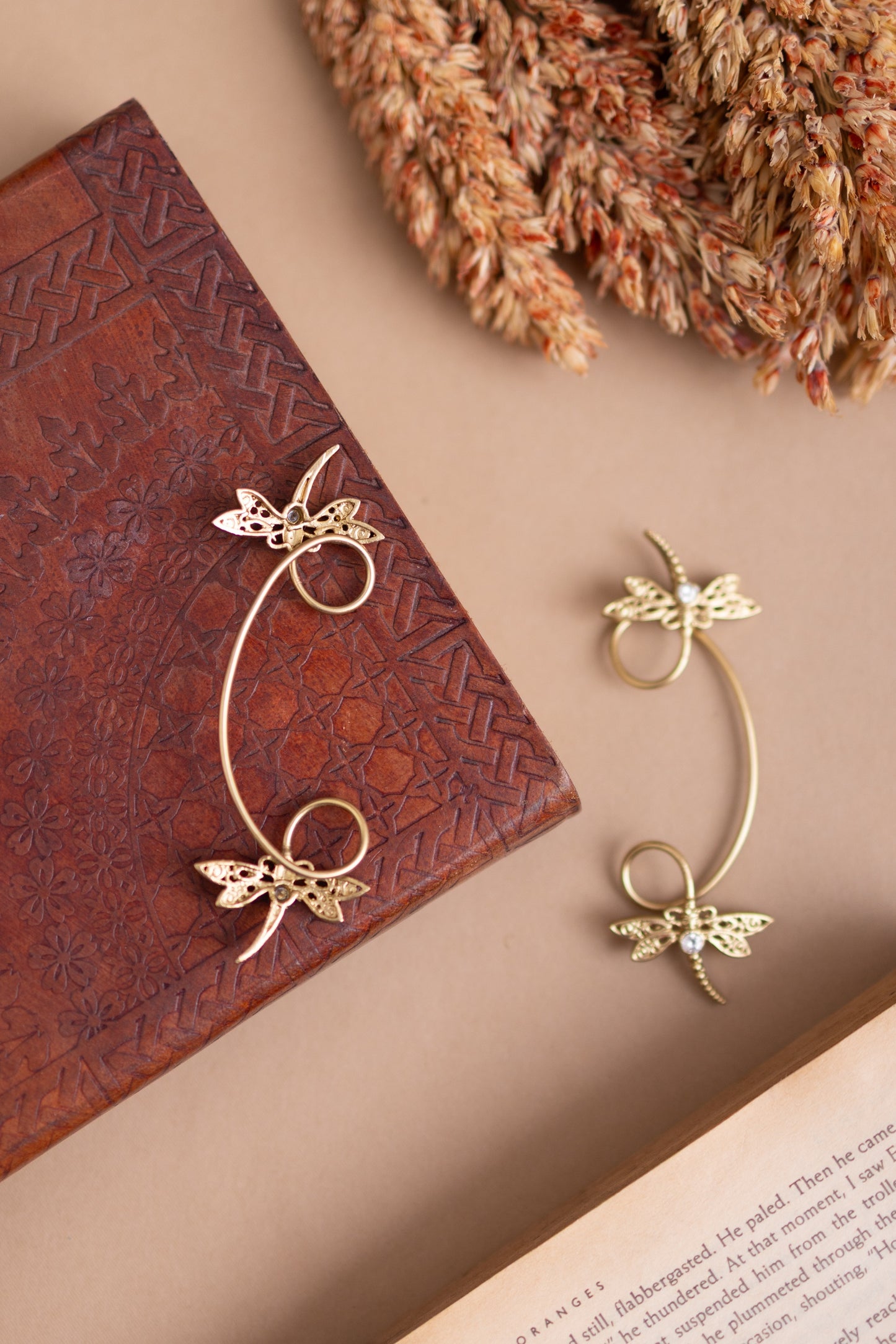 Butterfly gold earcuff