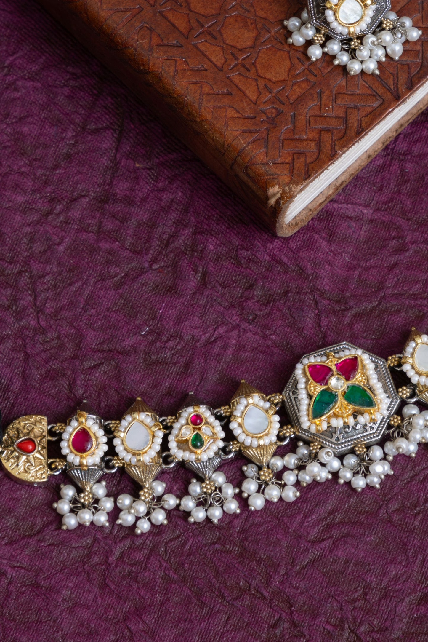 Koshy pachi kundan sleek choker with earrings