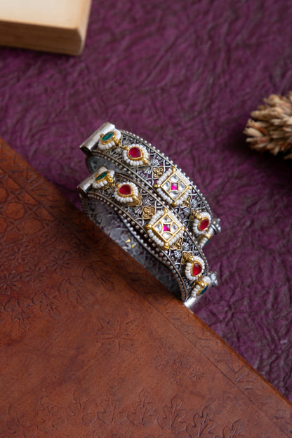 Nalini large size Pachi kundan kada