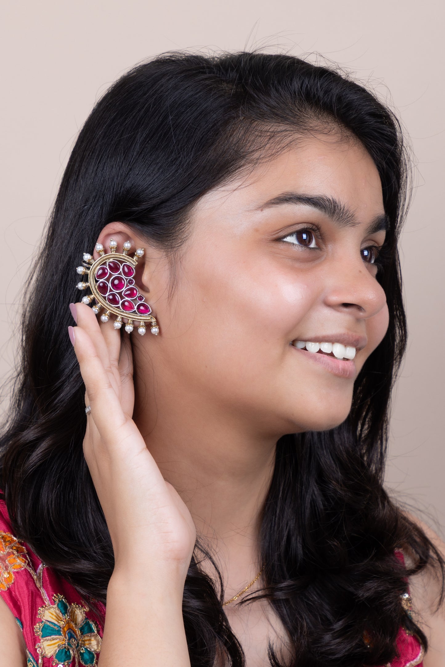 Champa gold earcuff
