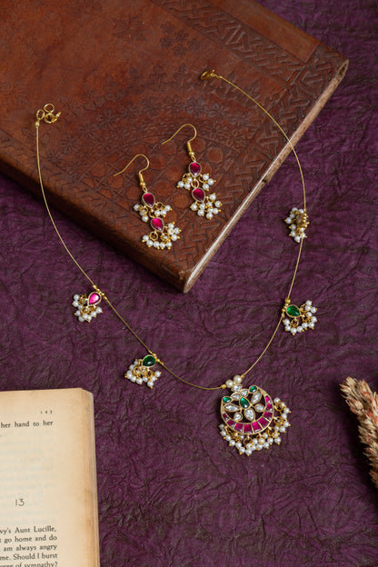 Vikita invisible jadau kundan necklace