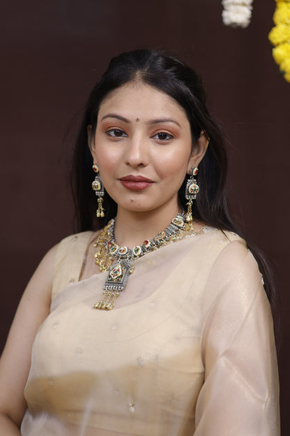 Lakshmi pachi kundan necklace