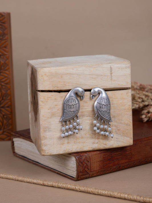 Antique parrot studs