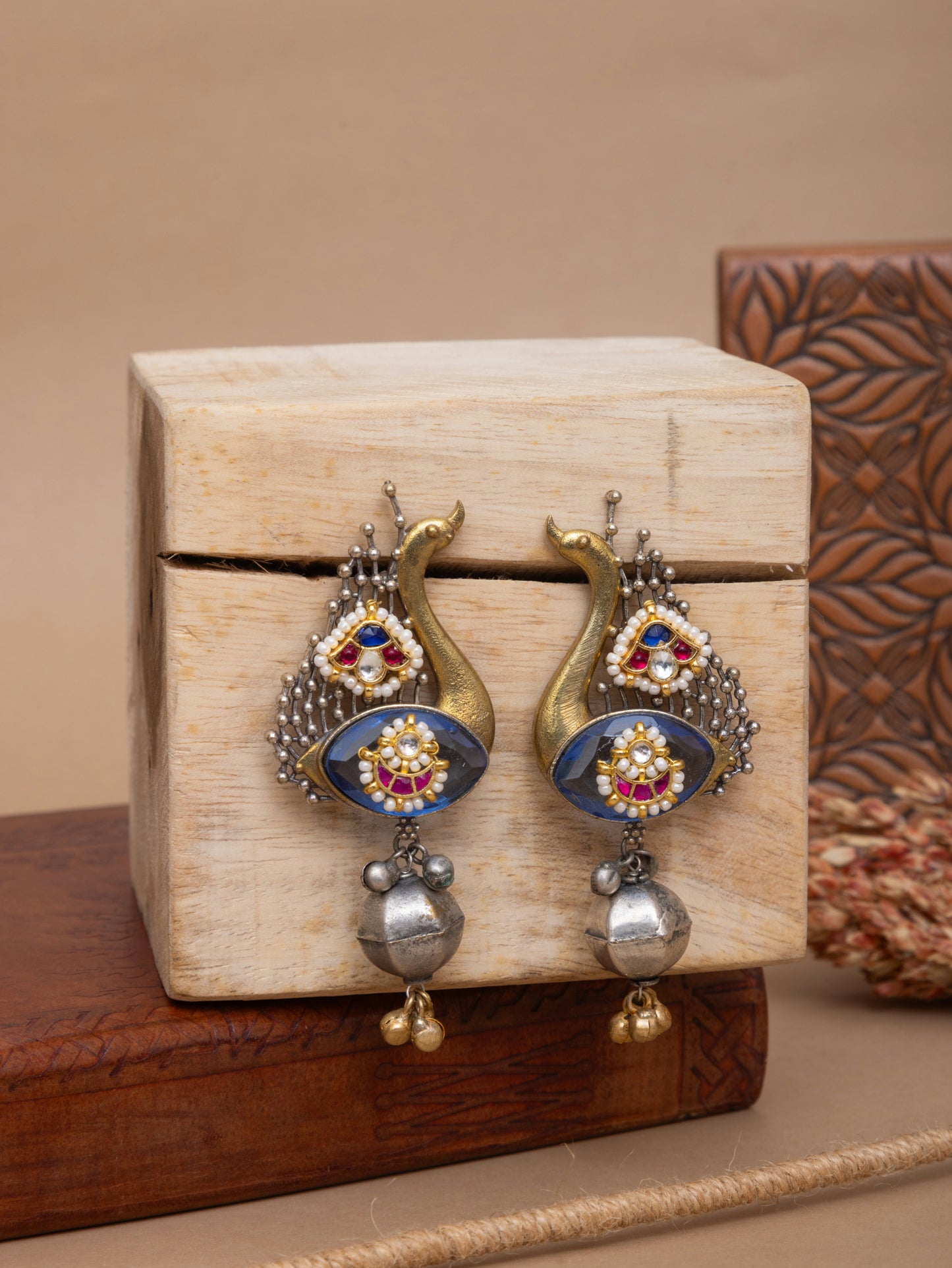Morvini fusion kundan earrings