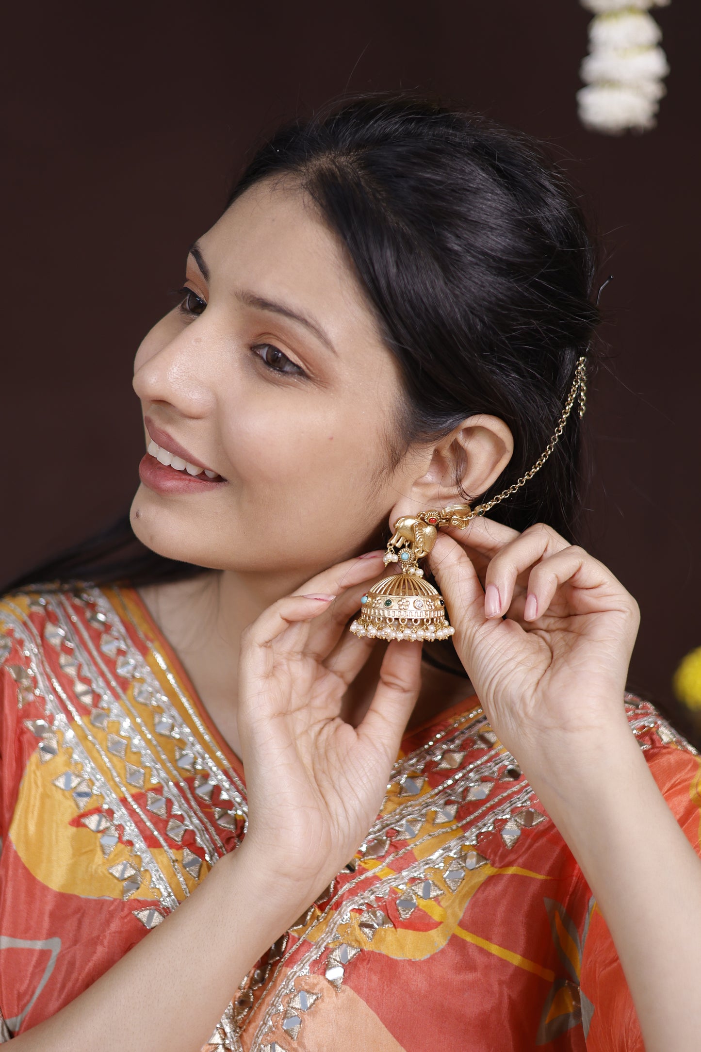 Veeral gold jhumka