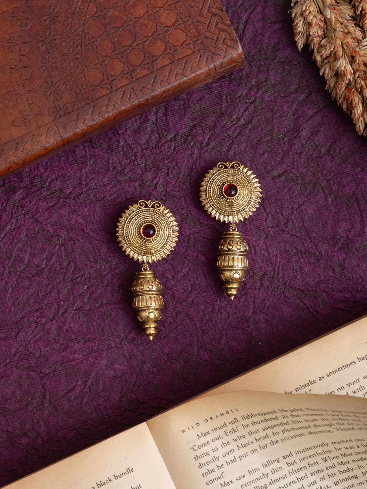 Ratnavali gold earrings
