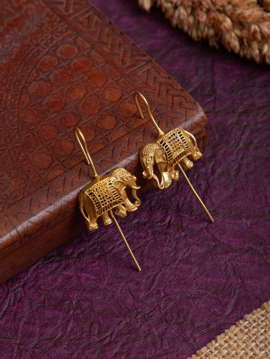 Elephant needle gold earcuff 🐘