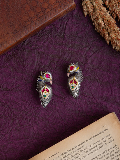 Chandra kundan earcuff