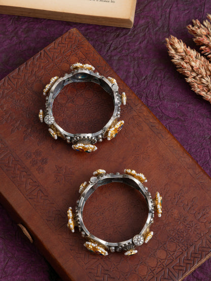 Ishq small size Pachi kundan kada