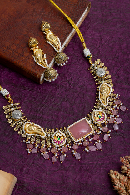 Venu gold handcrafted choker