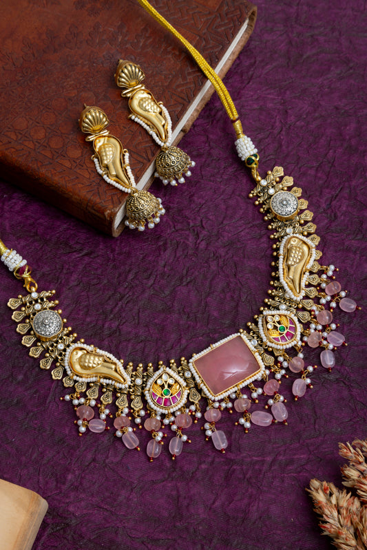 Venu gold handcrafted choker