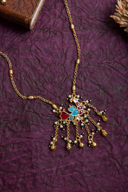 Mahek pachi kundan chain & earrings