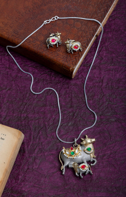 Pachi kundan nandi necklace