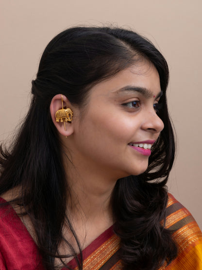 Elephant needle gold earcuff 🐘