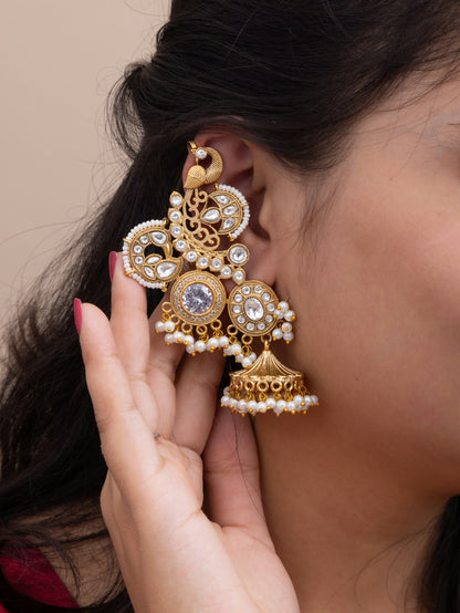 Anwesha gold earcuff