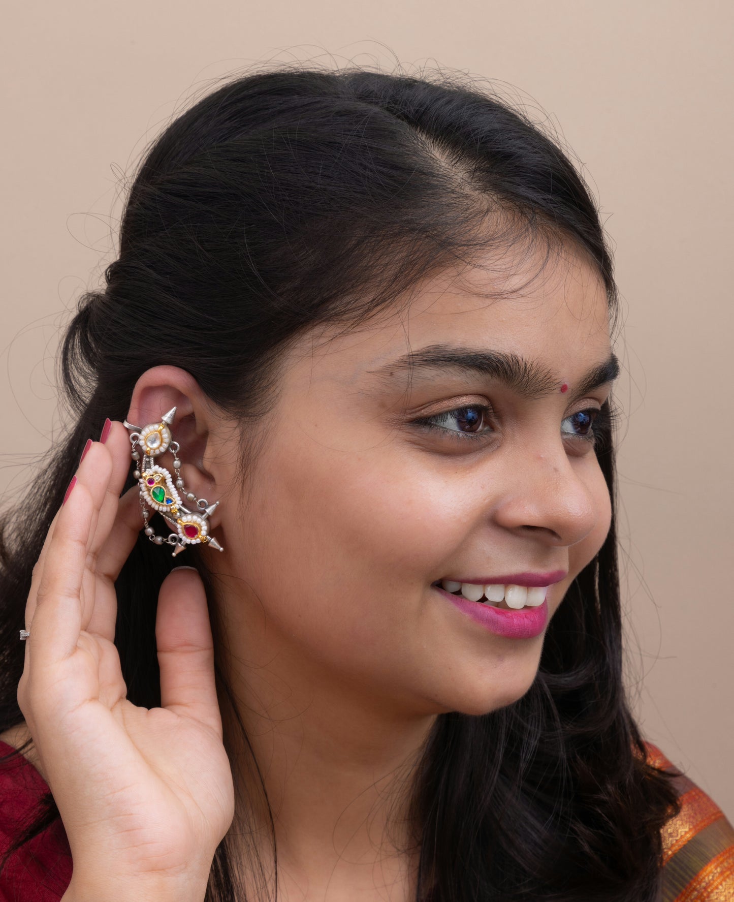 Harkunwar kundan earcuff