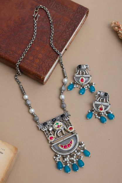 Nivedita pachi kundan elephant necklace