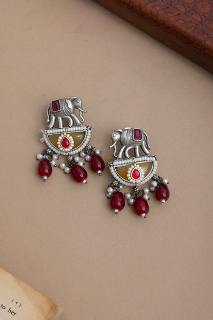 Nivedita pachi kundan elephant necklace
