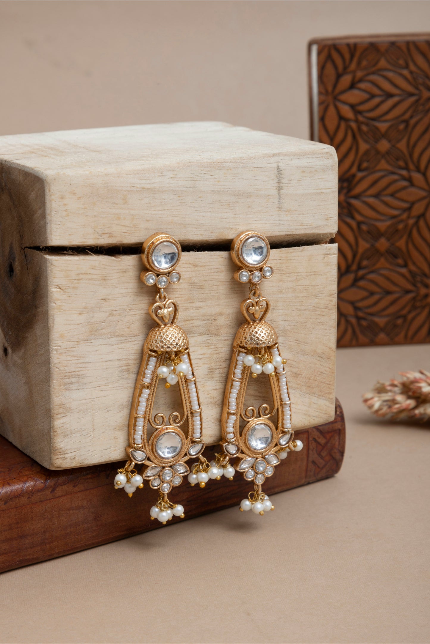 Premi gold earrings