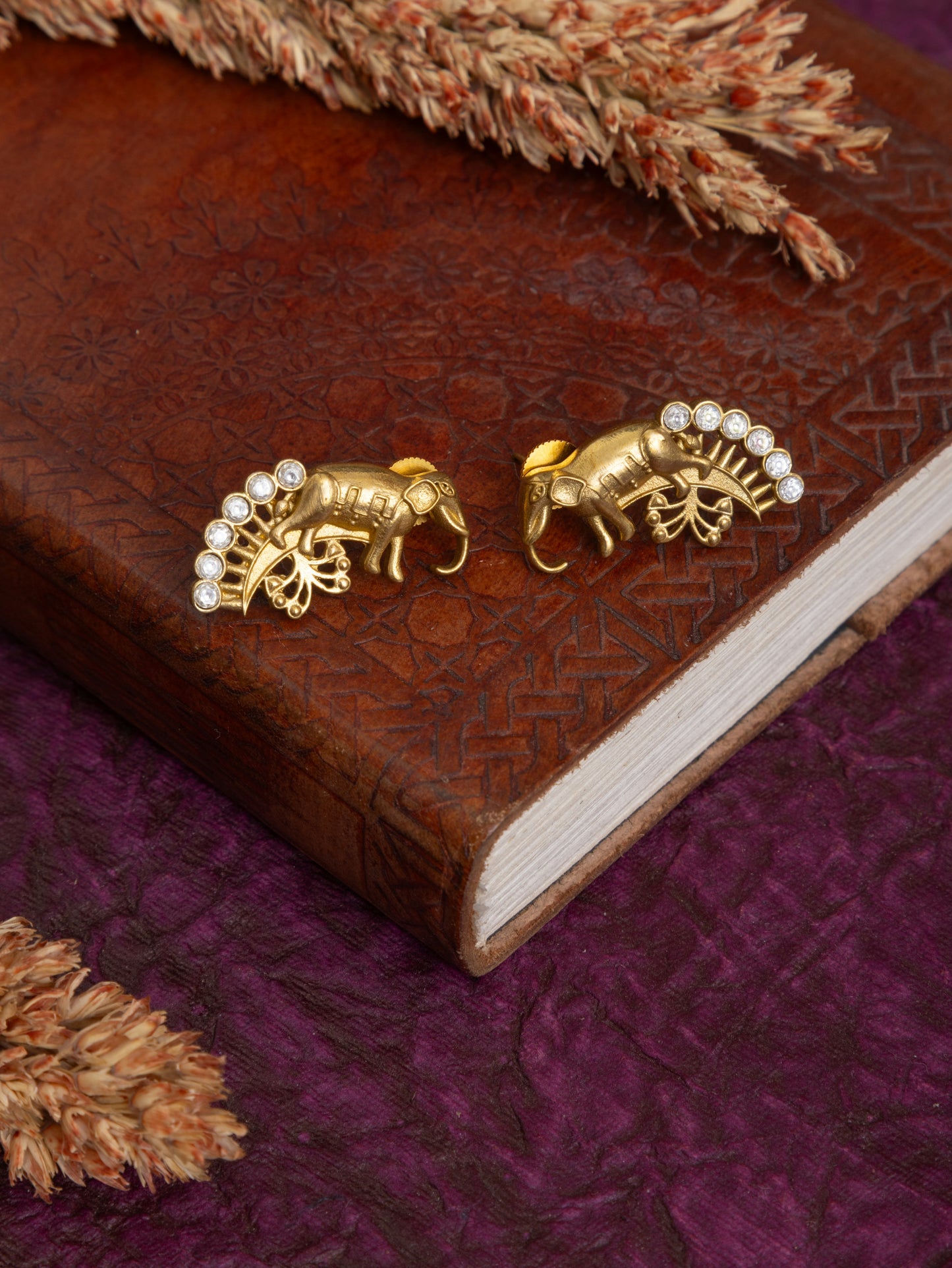 Zalak elephant gold studs