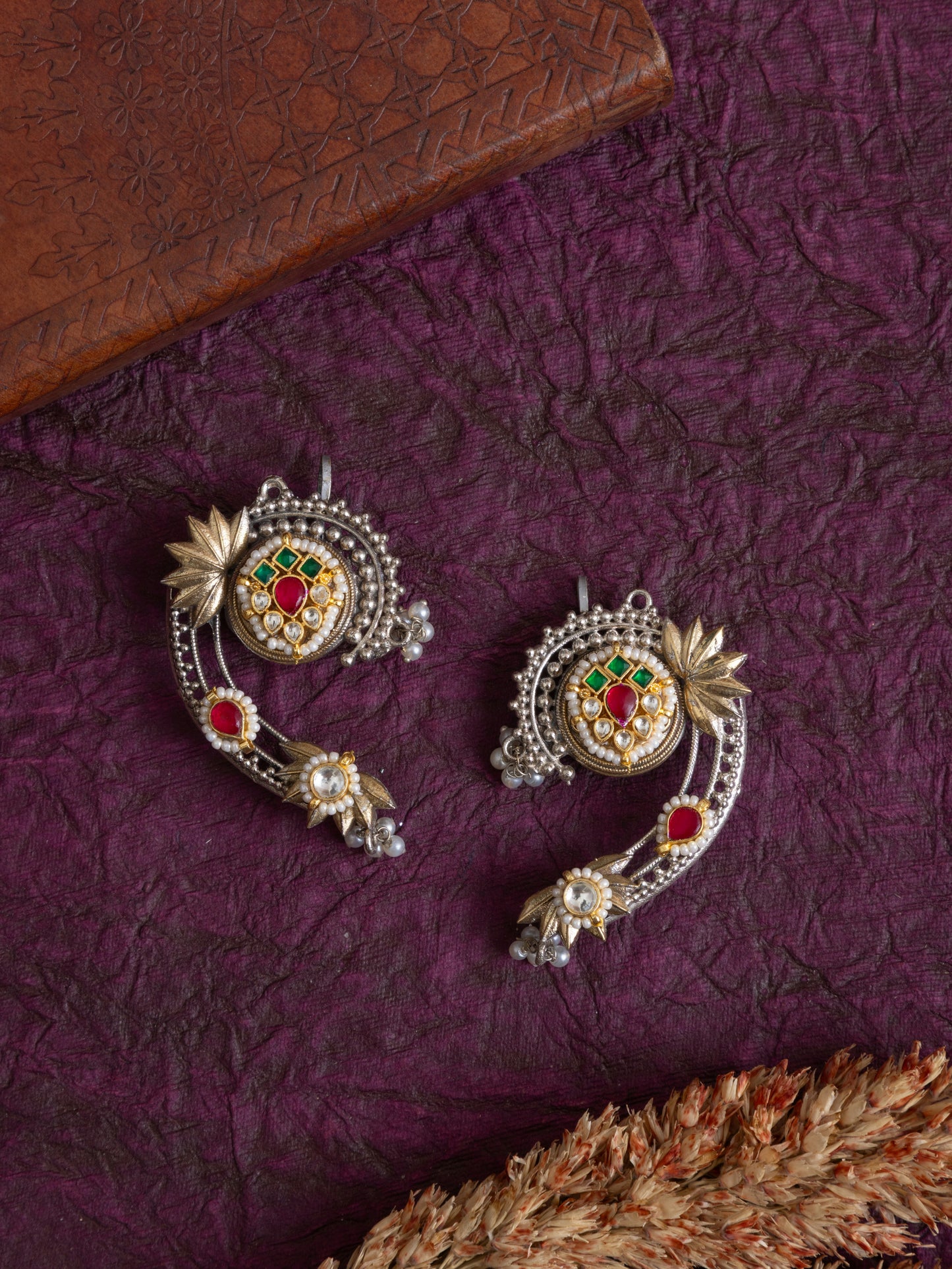 Shree pachi kundan earcuffs