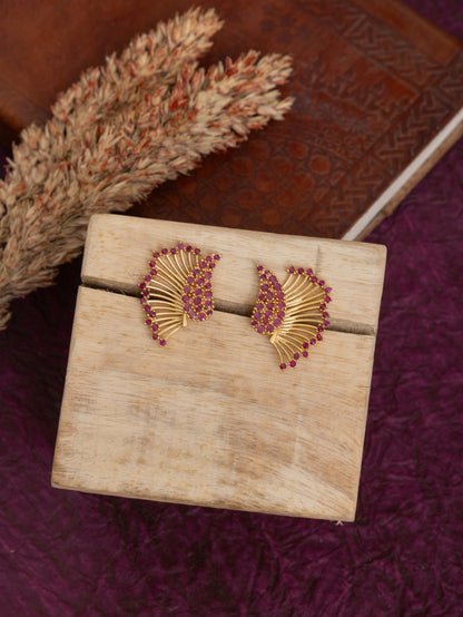 Lizza gold studs