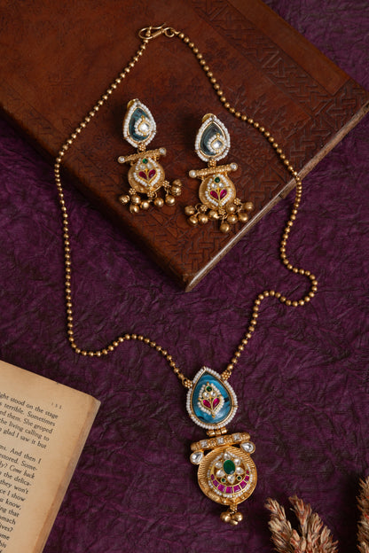 Falak pachi kundan gold necklace