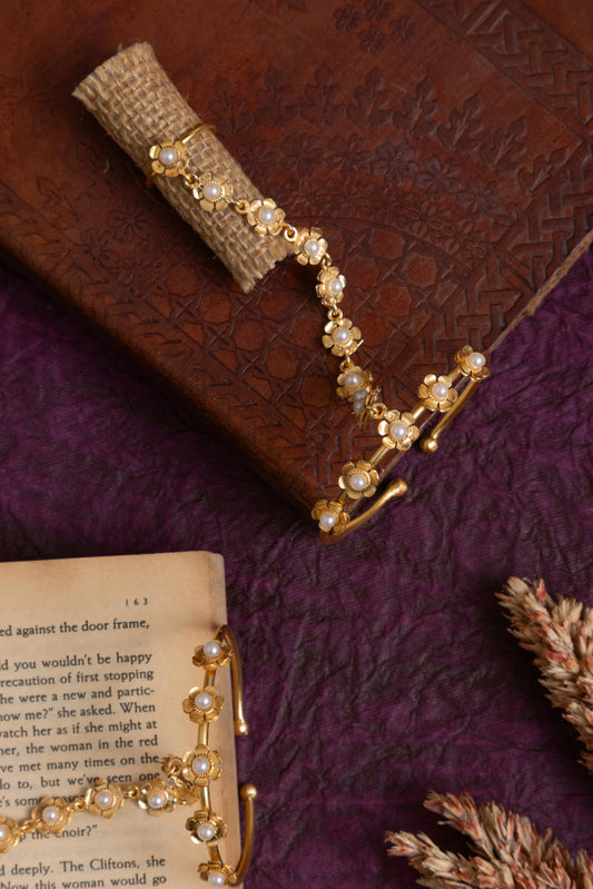 Single line flower hathphool