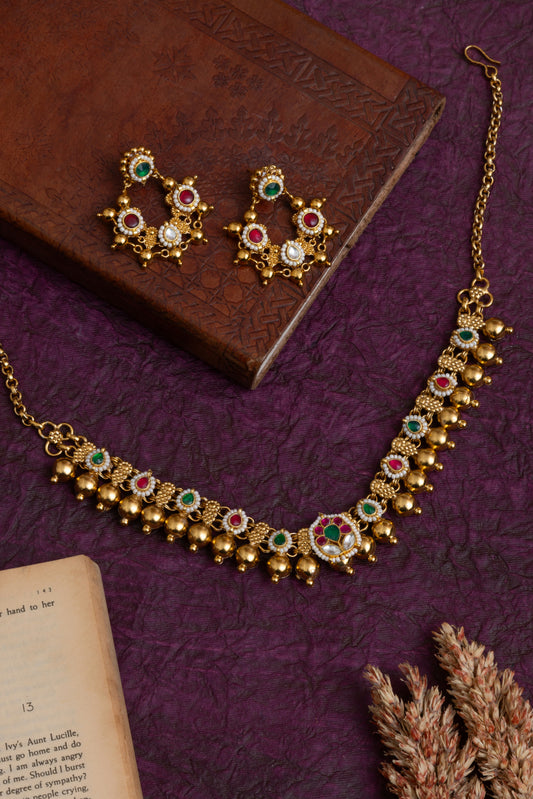 Saira pachi kundan gold kolhapuri choker