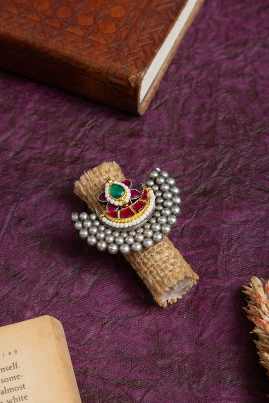 Vinutha silver pachi kundan ring