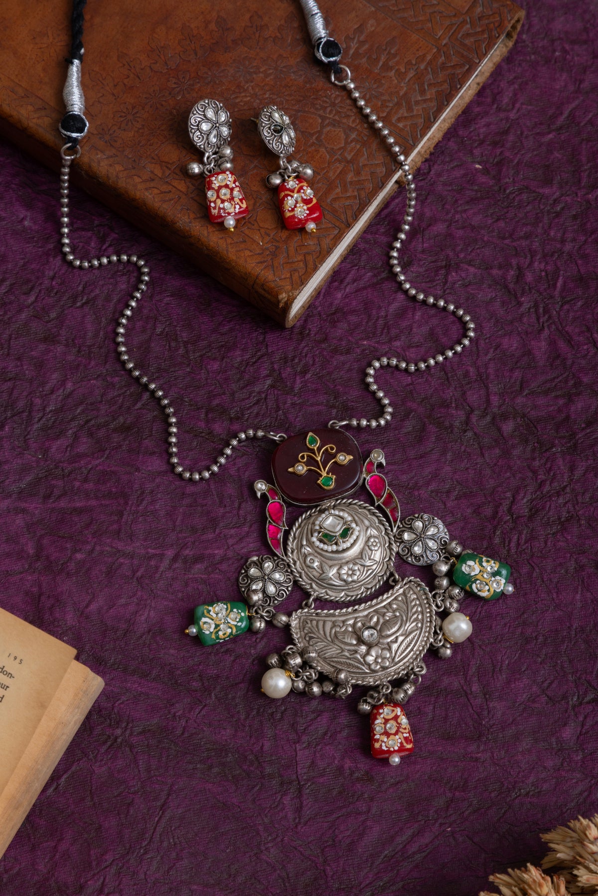 Shaurya handcrafted Fusion necklace