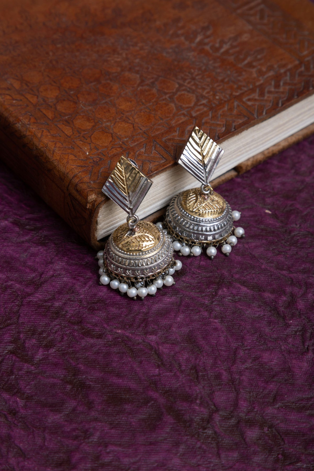 Rachna two tone fusion silver choker