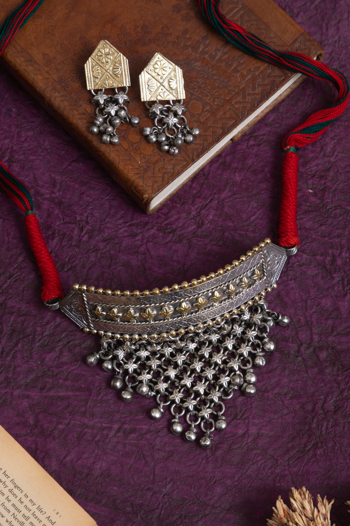 Dulari two tone Silver look jhalar hasli