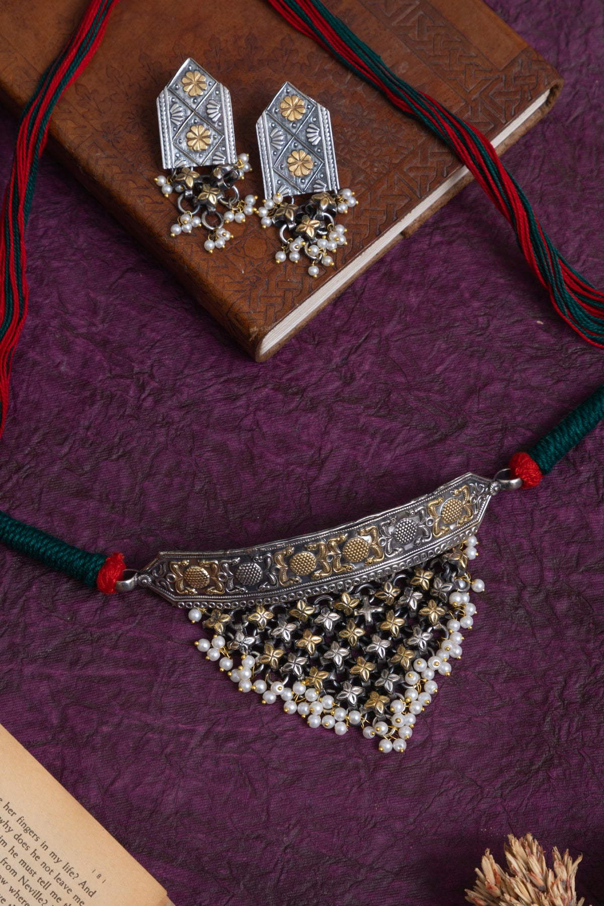 Kasumbo two tone Silver lookalike choker