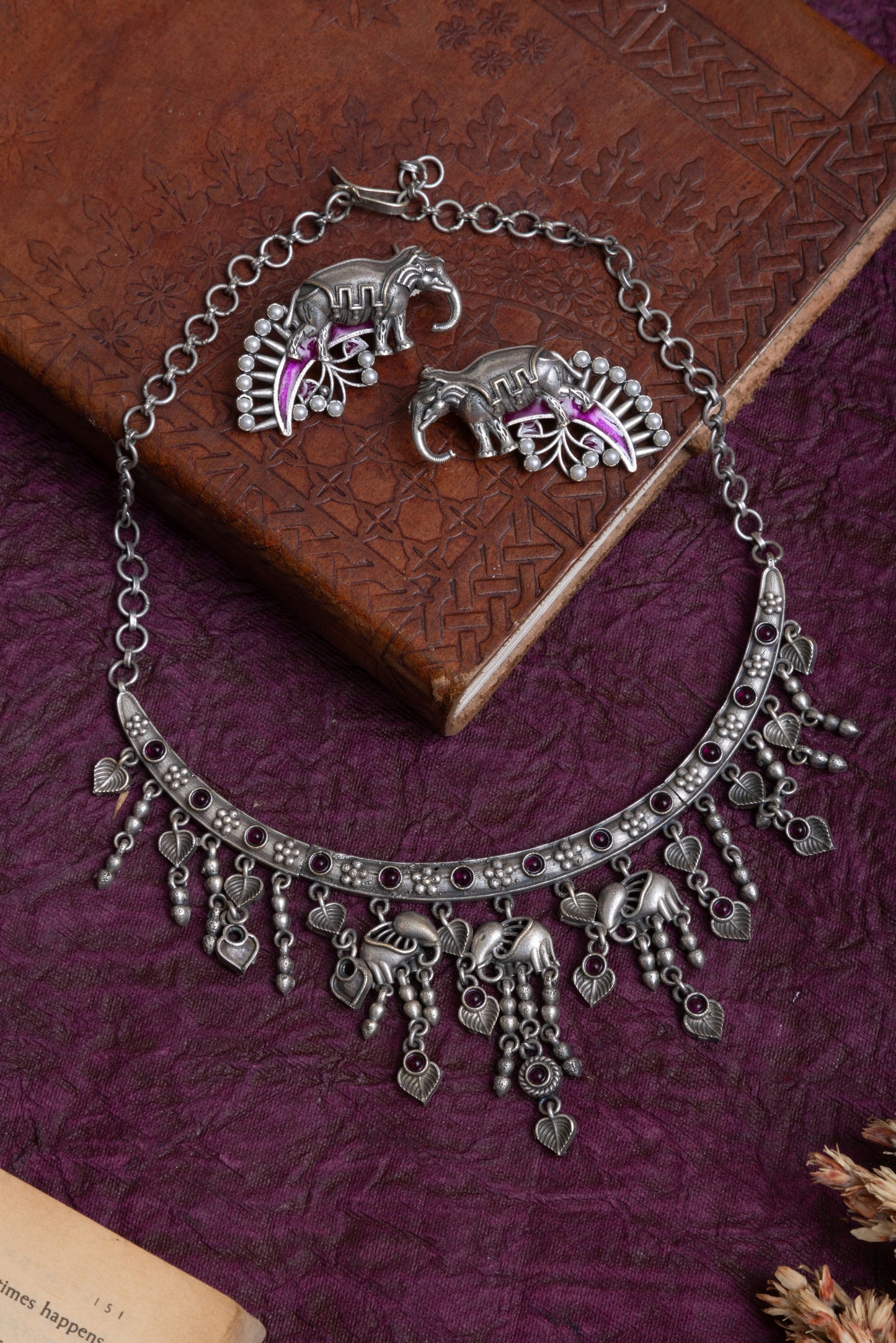 Kashmiri elephant hasli choker