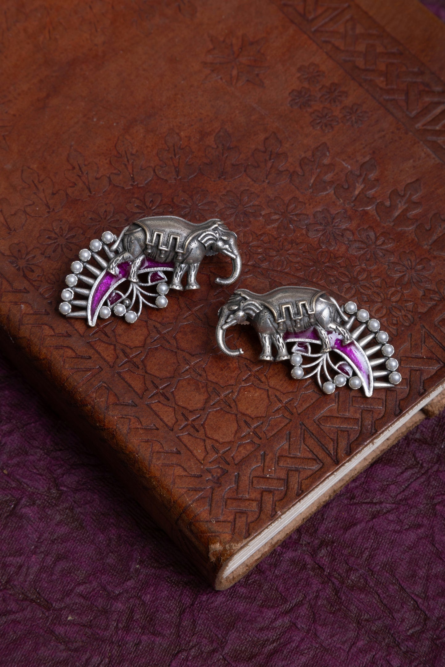 Kashmiri elephant hasli choker