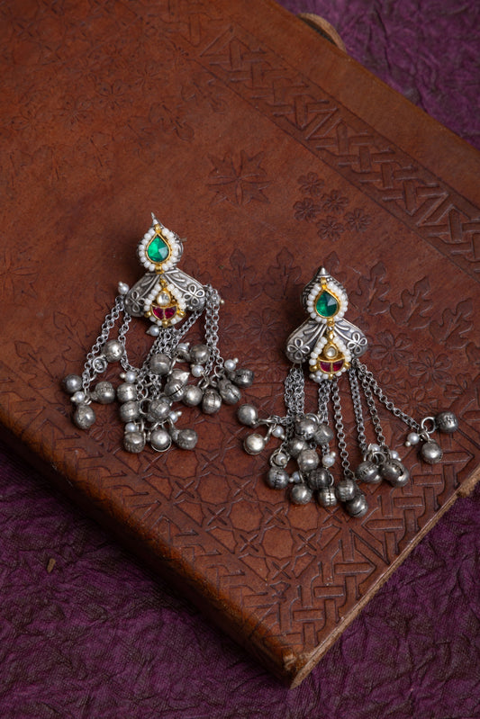 Vani pachi kundan earrings