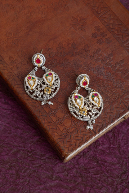 Chaitali fusion kundan necklace