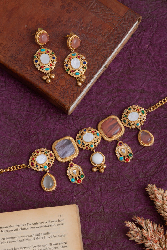 Anitha Russian stone choker