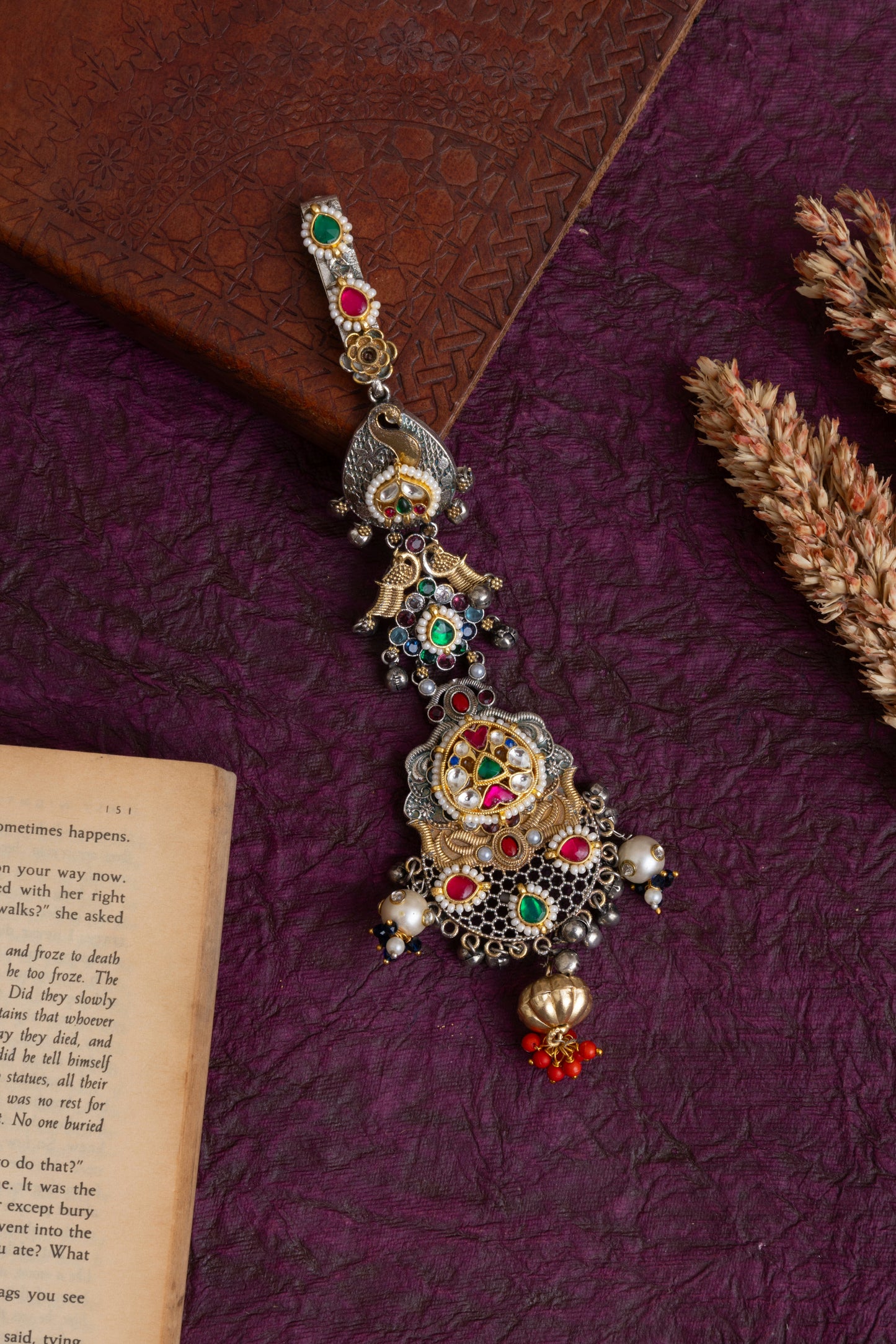 Pachi kundan waist juda