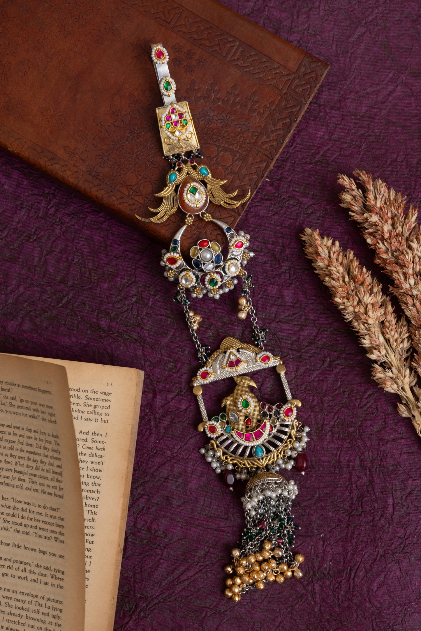 Pachi kundan waist juda