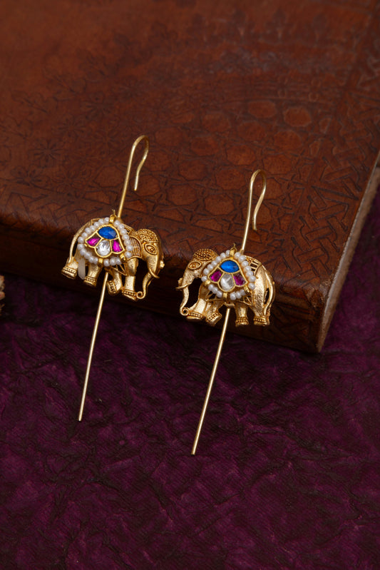 Raahat needle kundan gold earcuff